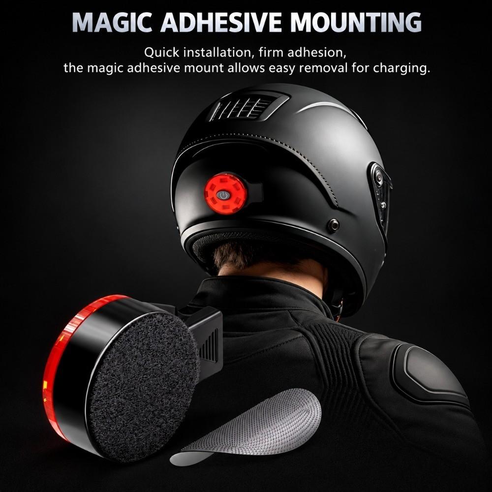 High Brightness Motorcycle Helmet Tail Light Flashing Warning Flashing Safety Light