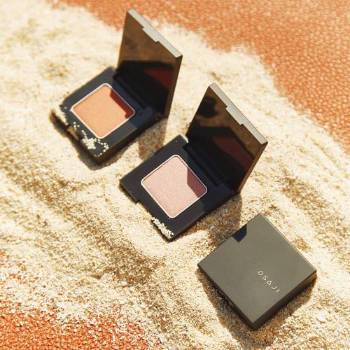 OSAJI Nuance Eye Shadow "Protects the Delicate Eye area/Blends Into the Skin, Transparency and Luster, Adding Nuance To Your Daily Life" 2g / D02 Omok