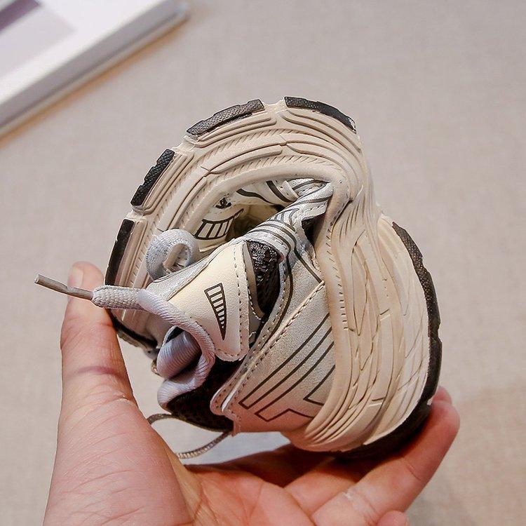 Girls shoes 2025 spring new children's versatile non-slip sneakers breathable student boys running dad shoes