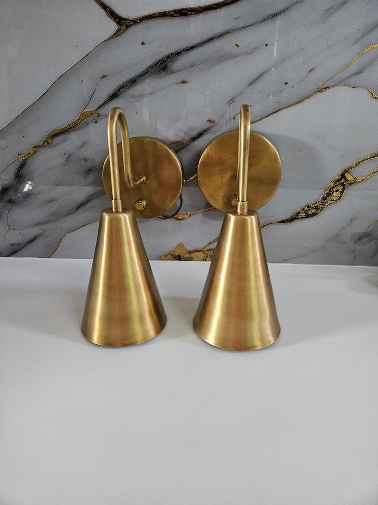 Modern Brass Wall Sconce Handmade Cone Shape Light Fixture Minimalist Bedside Lamp Mid Century Vanity Wall Lighting Home Decor Light Fixture
