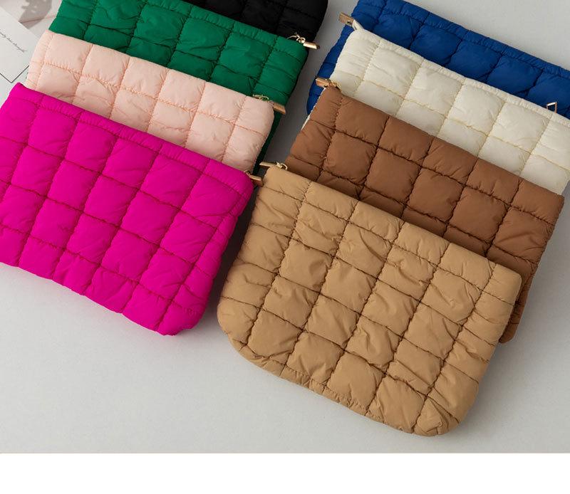 Trendy Women's Solid Color Pleated Makeup Clutch: Versatile, Fashionable, Stylish Plaid Bag