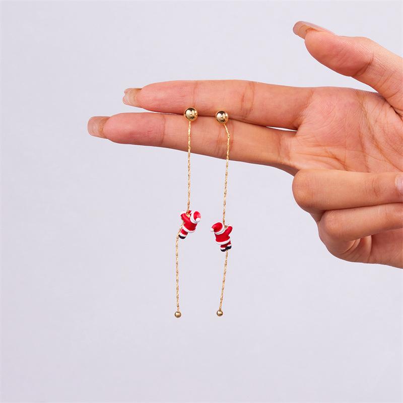 1 Pair of Fashionable Christmas Earrings Christmas Tree Women's Tassel Long Asymmetrical Snowflake Exquisite Ladies Long Chain Holiday Earrings