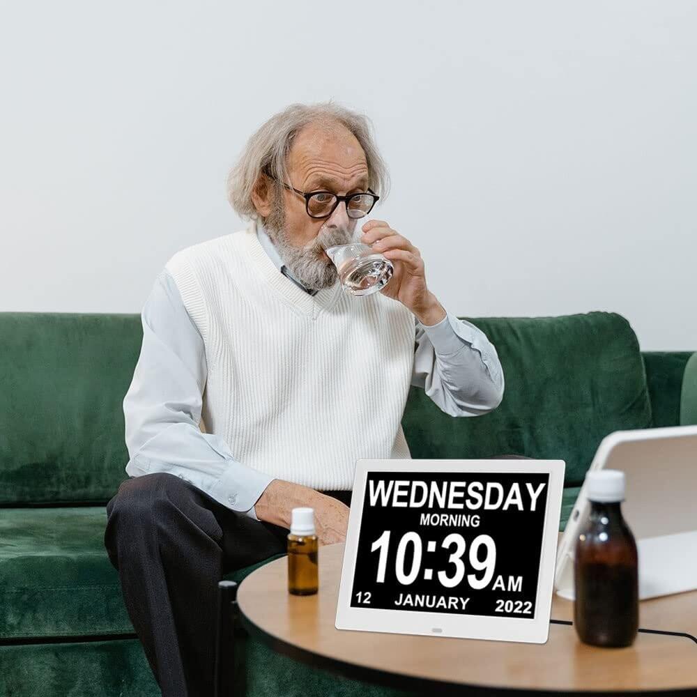7 Inch Electronic Smart Pill Reminder Clock For Elderly With Alarm And Music Playback Options
