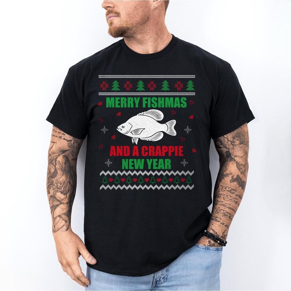 

Merry Fishmas Fishing Funny Xmas Crappie Fisherman Unisex T-Shirt S