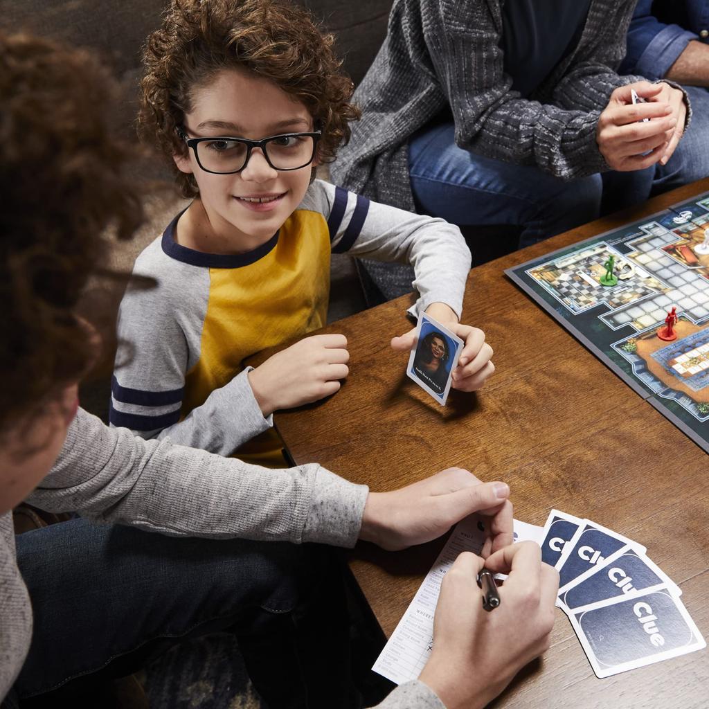 Hasbro Gaming Clue Board Game for Ages Mystery Detective Family Game for Kids and Adults 8+, 2-6 Players, Game, Game,