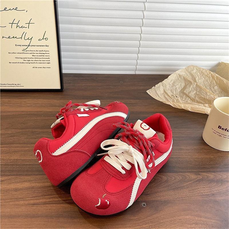 Women Casual Solid Color Lace Up Low Top Sports Training Sneakers