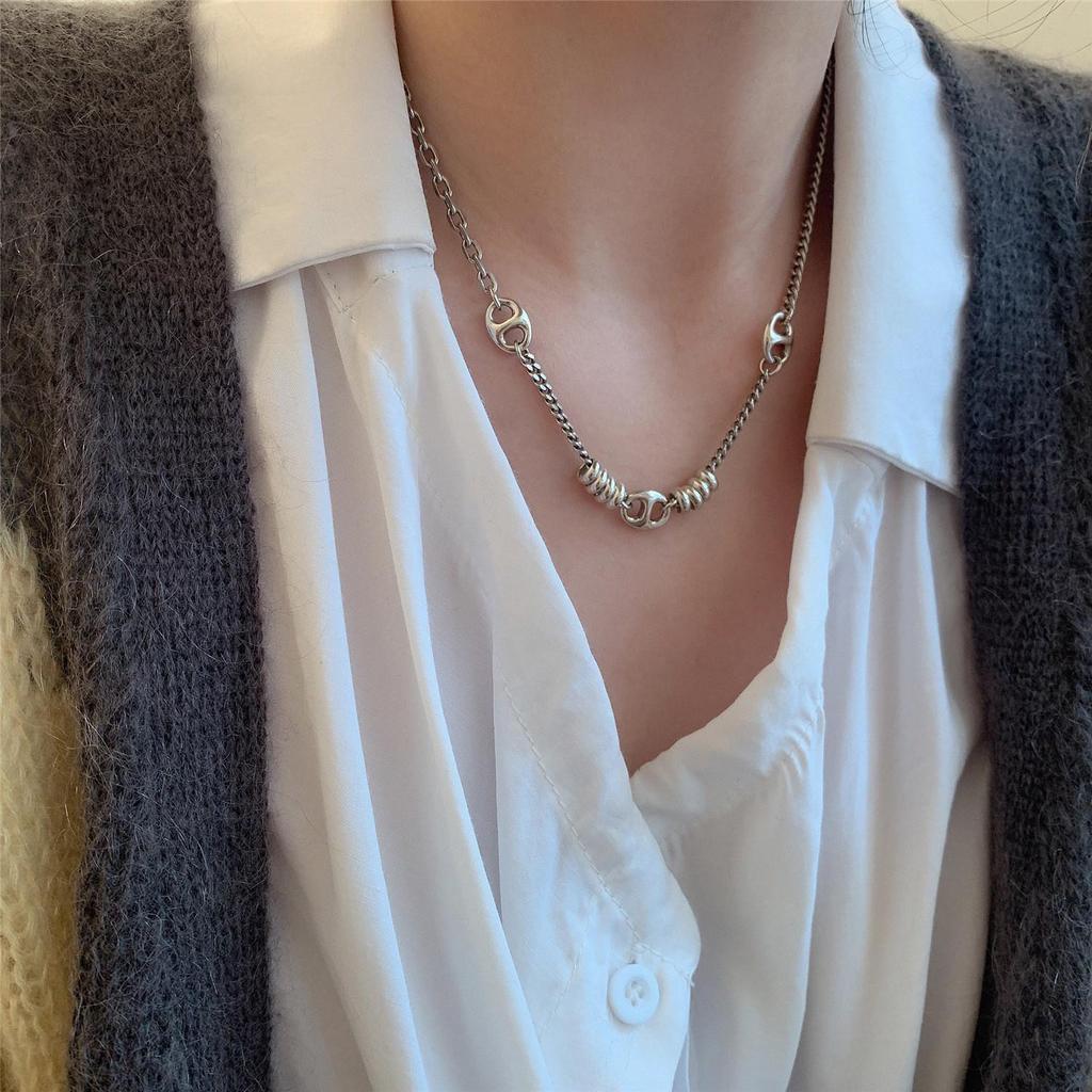 Yinruitai S925 Sterling Silver Retro Pig Nose Spliced Women's Necklace - Light Luxury, High-End Design
