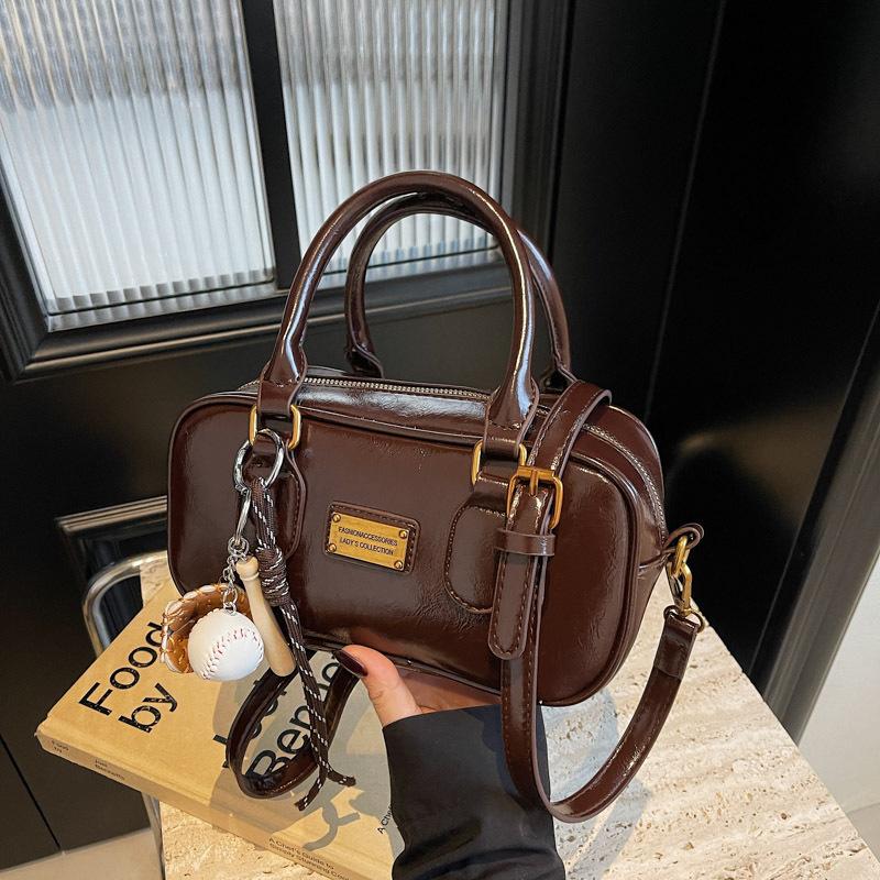 Retro bowling handbag bag women's new high-end shoulder bag fashion commuter messenger bag