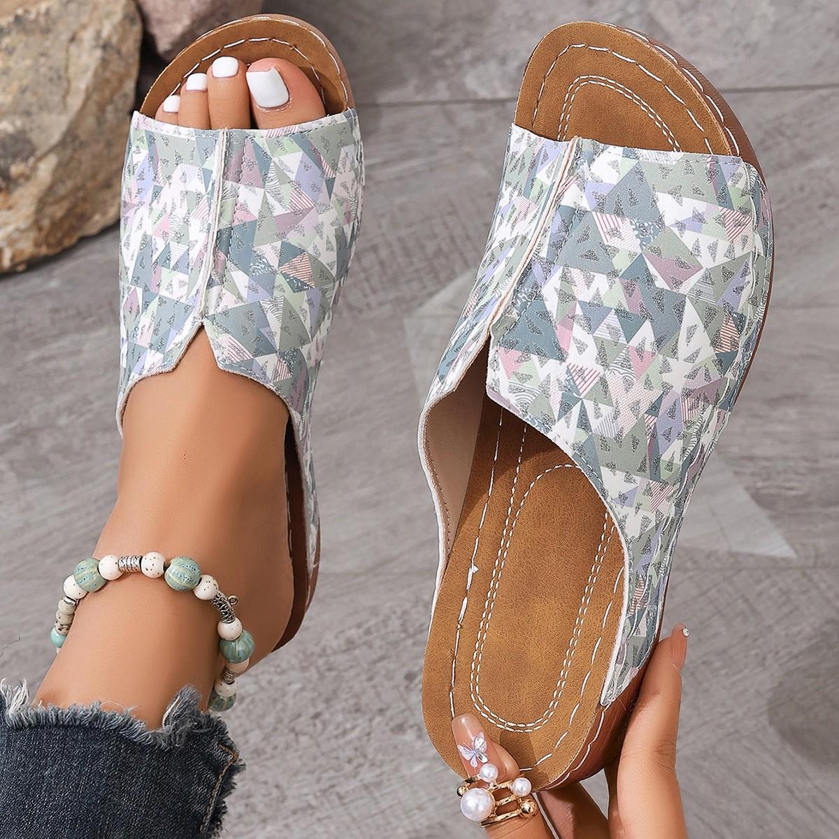 

Разноцветные тапочки на среднем каблуке, женские летние сандалии из искусственной кожи на толстой платформе, женские легкие нескользящие шлепанцы с открытым носком 39