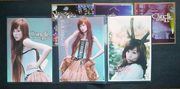 

[USED] Wang Xinling Cyndi with U CD + DVD Cyndi One Taiwan