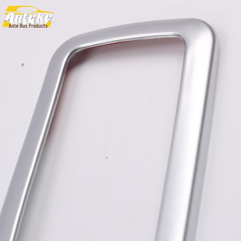 16 Qashqai Rear Reading Light Decorative Frame Ring for Third Row