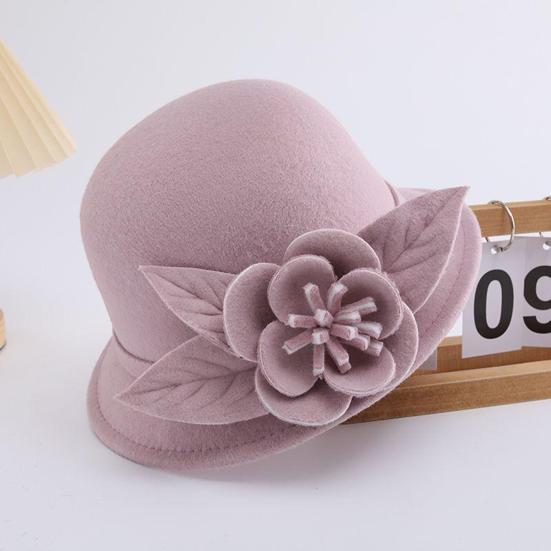 Hat Women's autumn and winter woolen hat British retro bowler hat Elegant and fashionable flower fashion hat Felt hat Trendy and casual