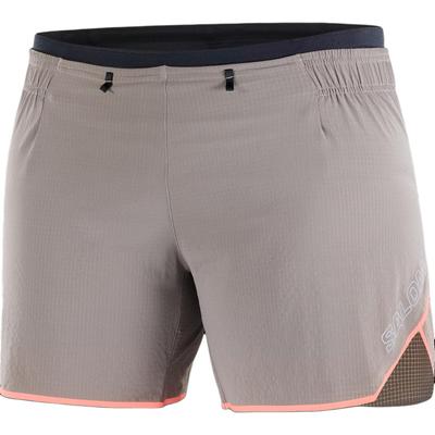 Elastischer Bund Mittelhoch Dreiviertel Freizeitshorts Damenshorts Braun C24377