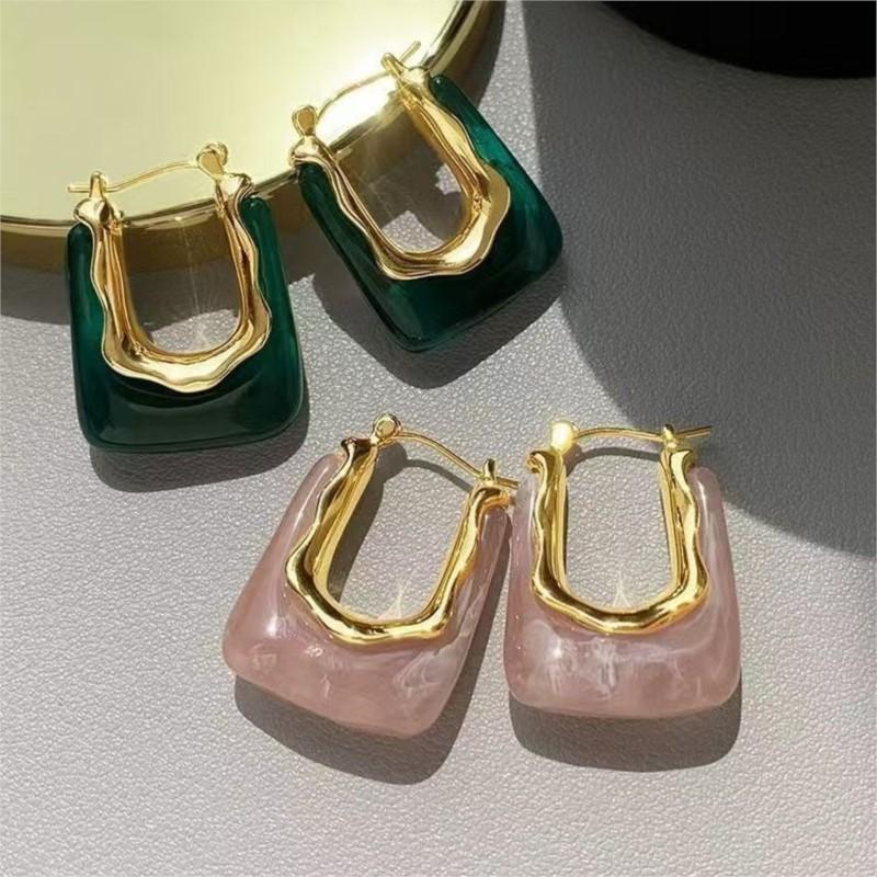 Vintage U-Shaped Hoop Earrings for Women Golden-Tone Finish & Resin Inlay Stylish Earring Party Jewelry Gifts