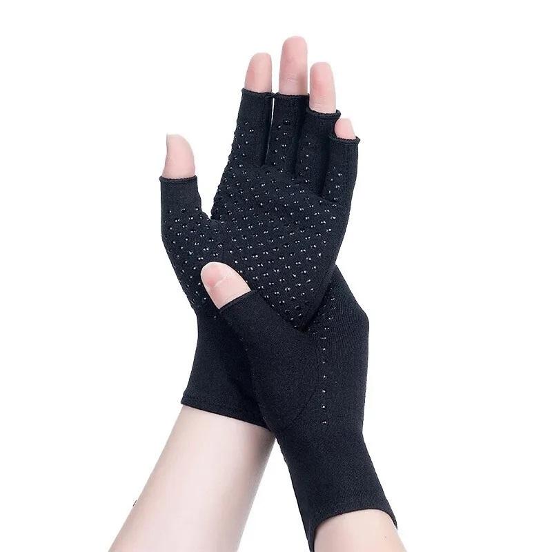 Compression Arthritis Half-finger Gloves for Men and Women Soft and Durable Wrist Support Suitable for Touchscreen Daily Use
