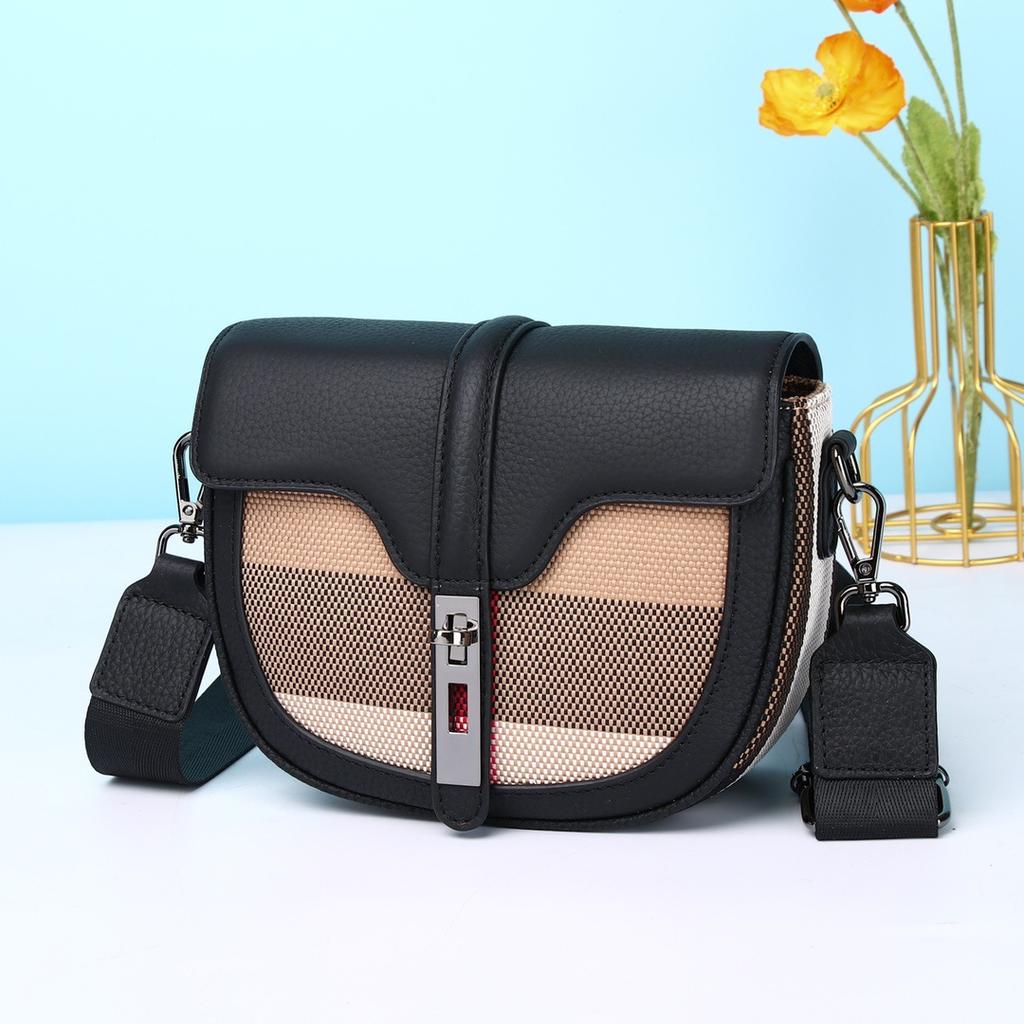 New Lady Shoulder Bags Fashion Handheld Bag Retro Korean Style Checkered Saddle Bag Trend Leisure Versatile Crossbody Bags