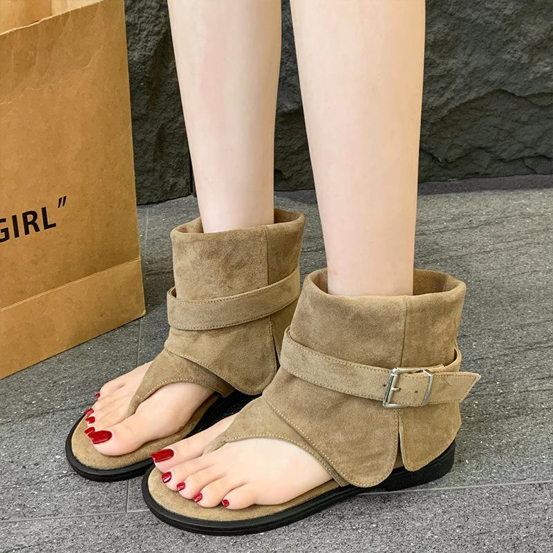 Roman cool boots, sleeves, trousers, short boots, flat bottom stacking boots for women's outer wear 2025 summer new French toe cold boots