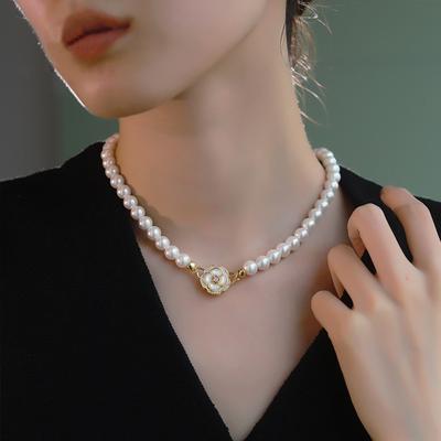 Camellia-style Pearl Necklace for Women, Non-fading, Clavicle Chain, Niche and Luxurious, Autumn/winter Beaded Sweater Chain Jewelry
