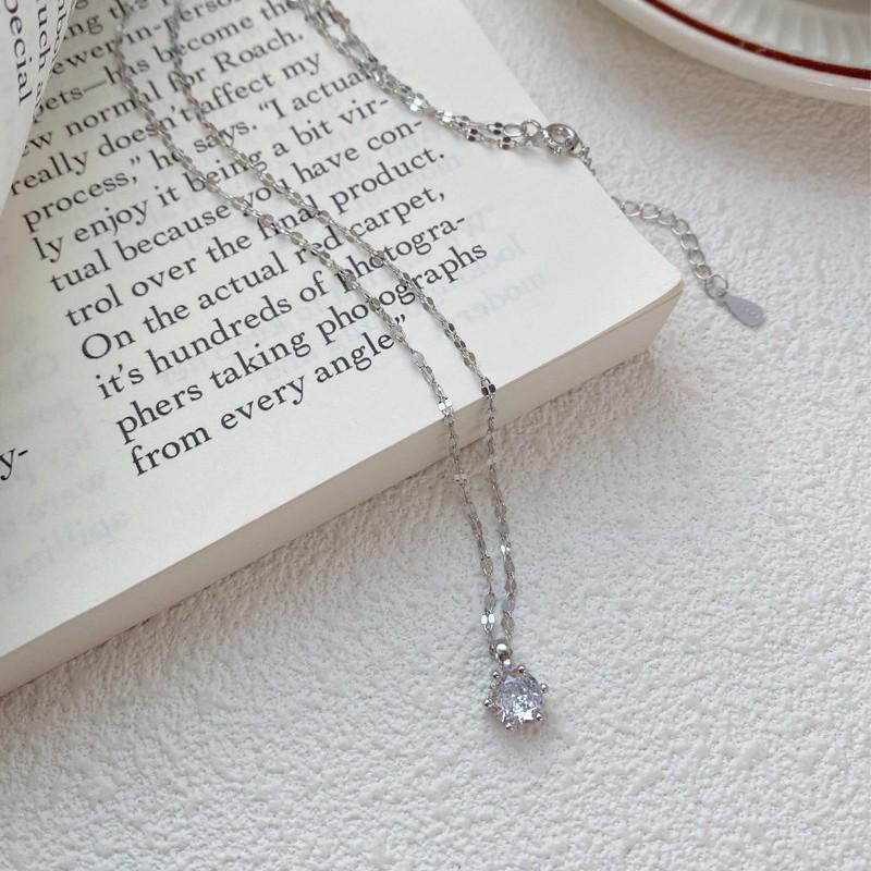 Sterling Silver Zirconia Solitaire Necklace: Six-Prong Light Luxury Clavicle Chain, High-End Niche Design. Pure Silver