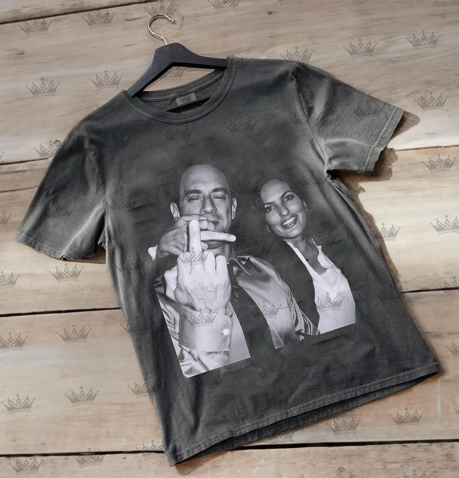 Elliot Stabler And Olivia Benson Funny Finger Shirt, Elliot And Olivia Shirt, Law And Order Special Victims UniT-Shirt, Law and Order Tv ID 3XL