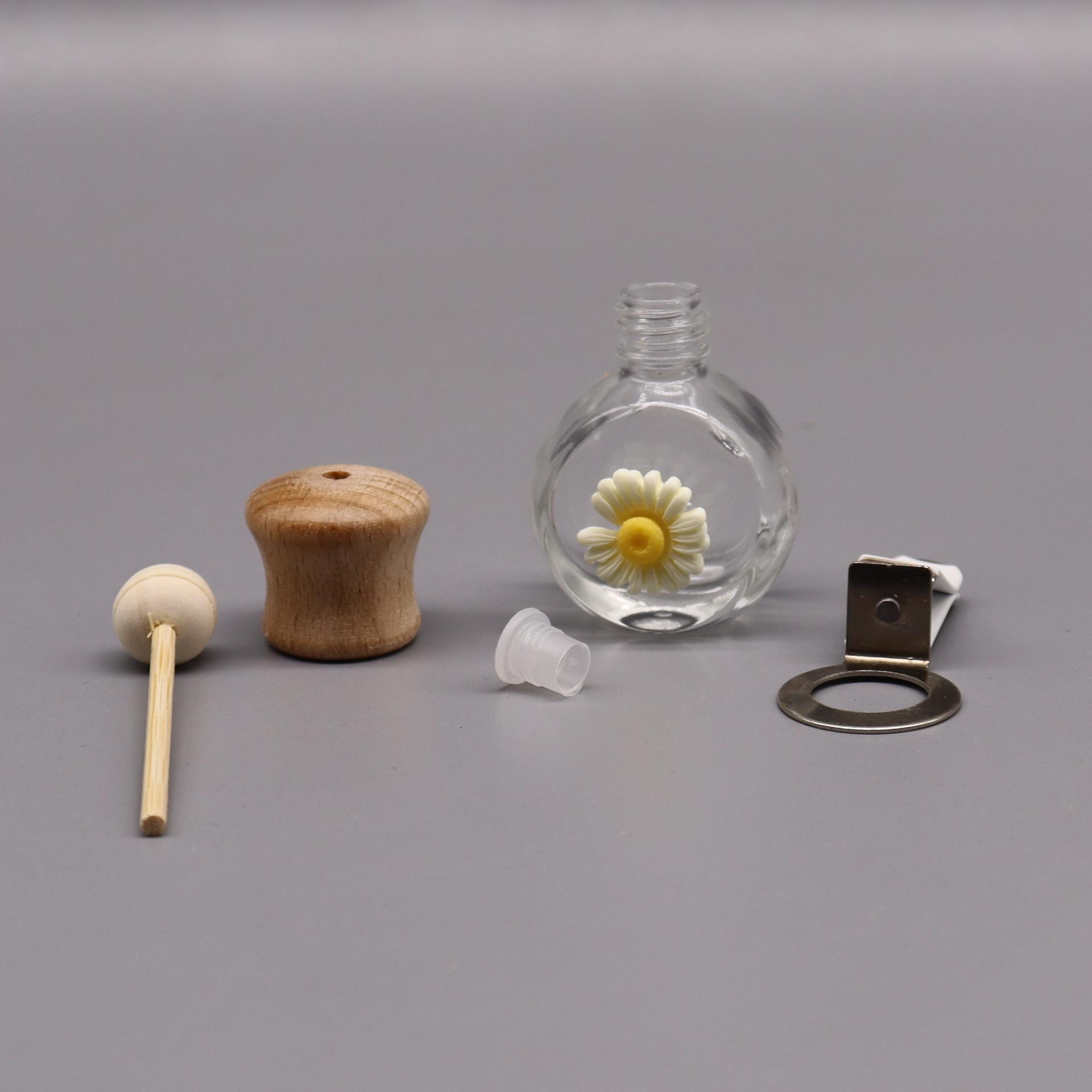 8ml Car Perfume Bottle, Cute Chrysanthemum Glass Air Vent Clip, Creative Vehicle Aroma Diffuser Decor Glass