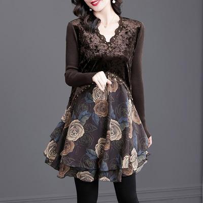 Fashionable and Elegant Women's Mid-Length Bottoming Shirt, Perfect for All Occasions