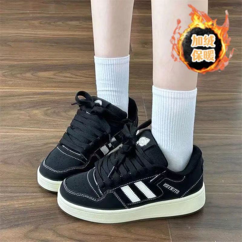 Hong Kong style retro platform bread shoes ins niche casual board shoes autumn new sports cotton shoes