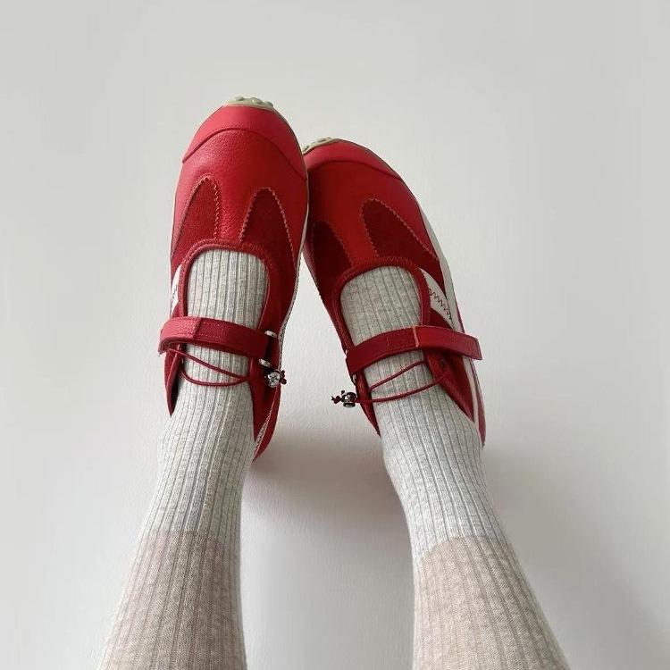Cowhide version~ retro niche inner height increase red Mary Jane shoes women's leather casual sports shoes ballet shoes