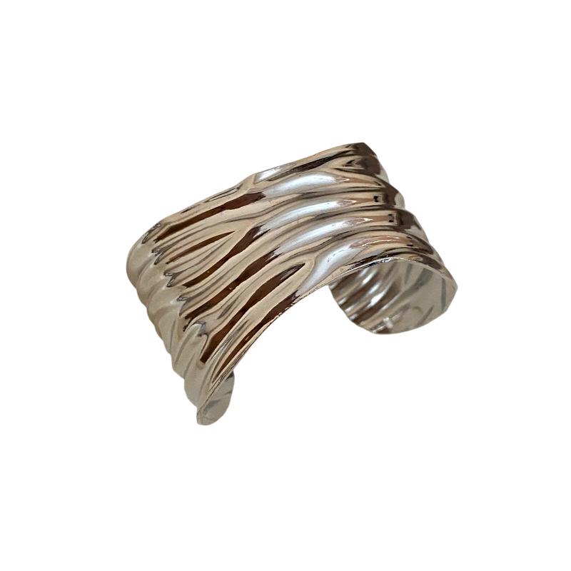 European American Metal Texture Open Bangle: Elegant Cross-Border High-End Women’s Bracelet
