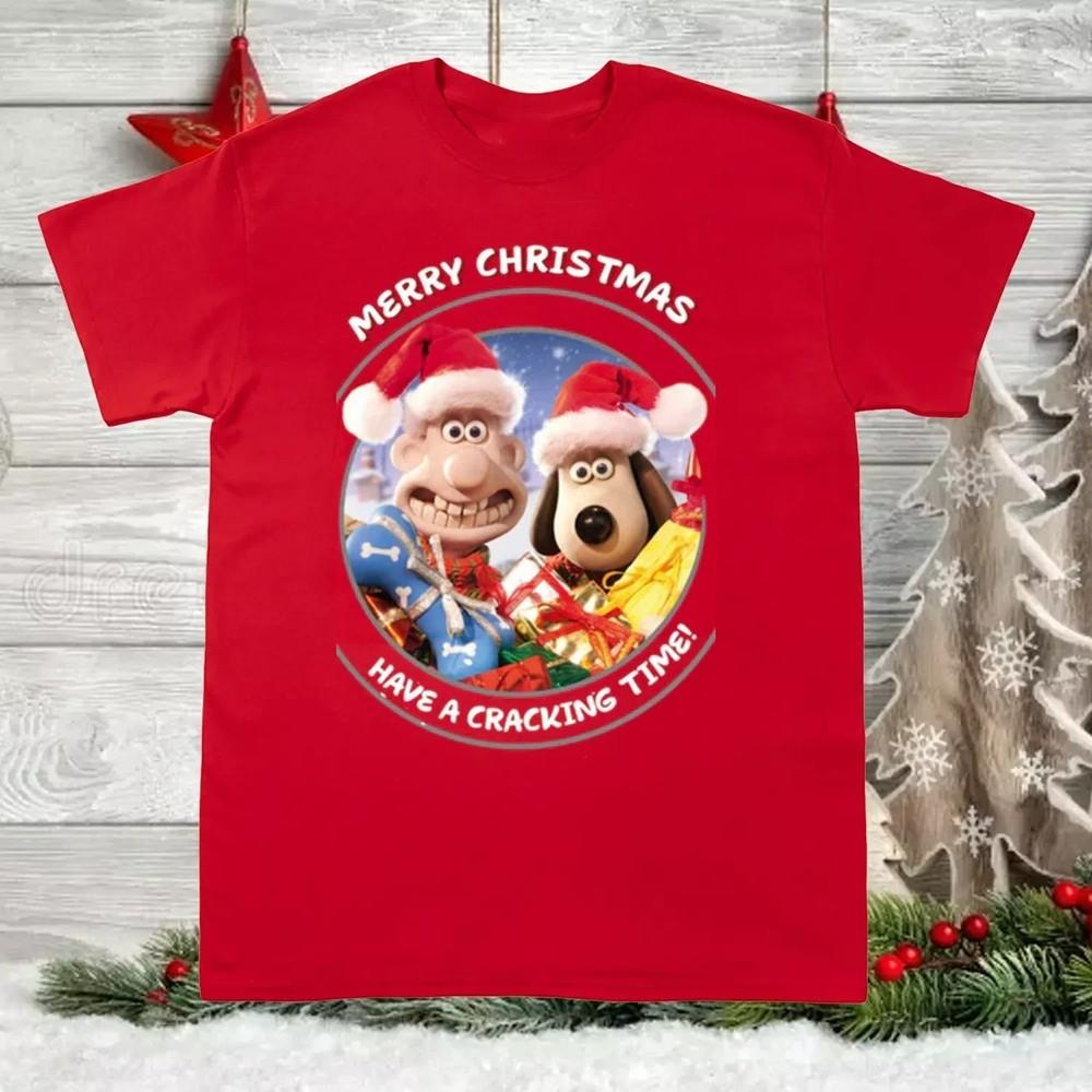 

Merry Christmas Wallace and Gromit Red Full Size S To 4XL TShirt Unisex T-Shirt XXL