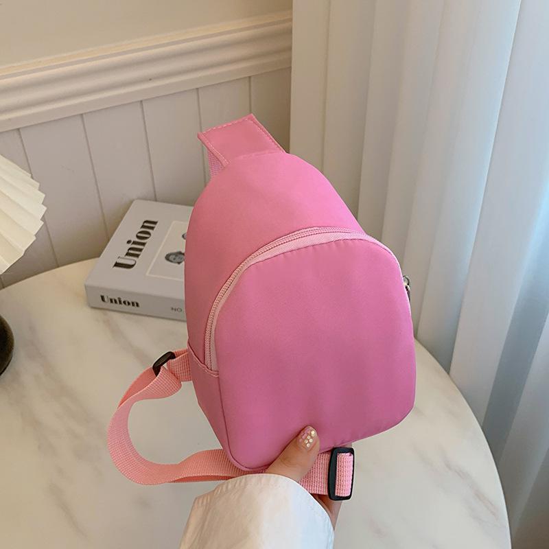 Children's Casual Solid Color Nylon Snack Crossbody Bag - Lightweight & Spacious for Boys and Girls