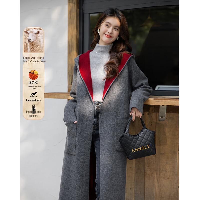 

Mokana Women s Colorblock Lambswool Long Coat One Size