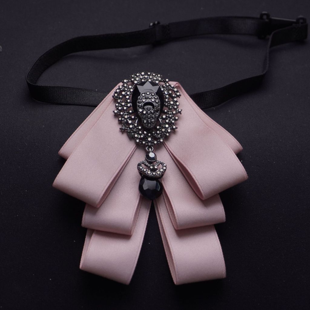 Mens Luxury Korean Suit Shirt Bow Tie Wedding Grooms Gift Heartshaped Lapel Accessory