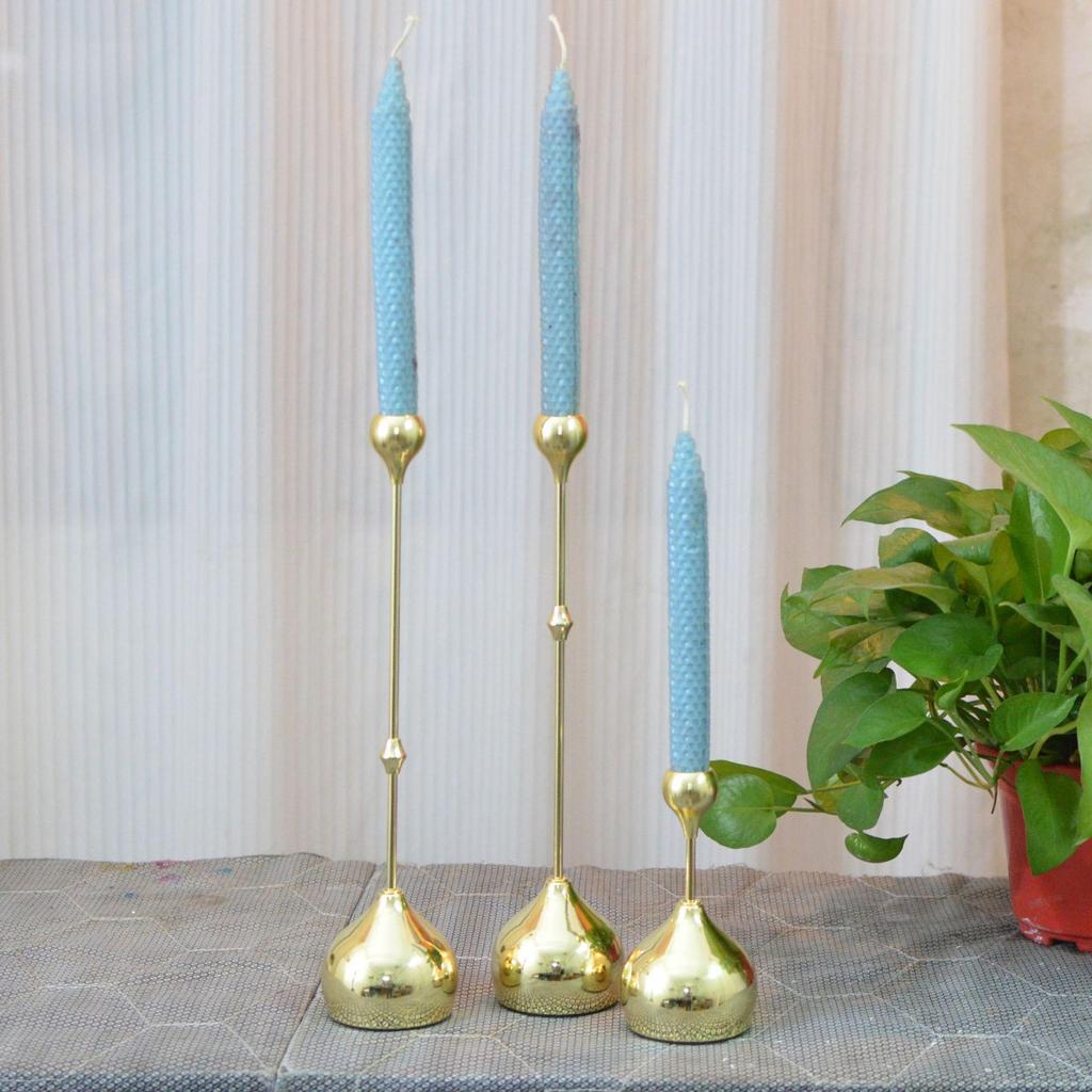 Wrought Iron Electroplated Candlestick: Luxurious Decor for Hotels, Weddings, or Dining Tables