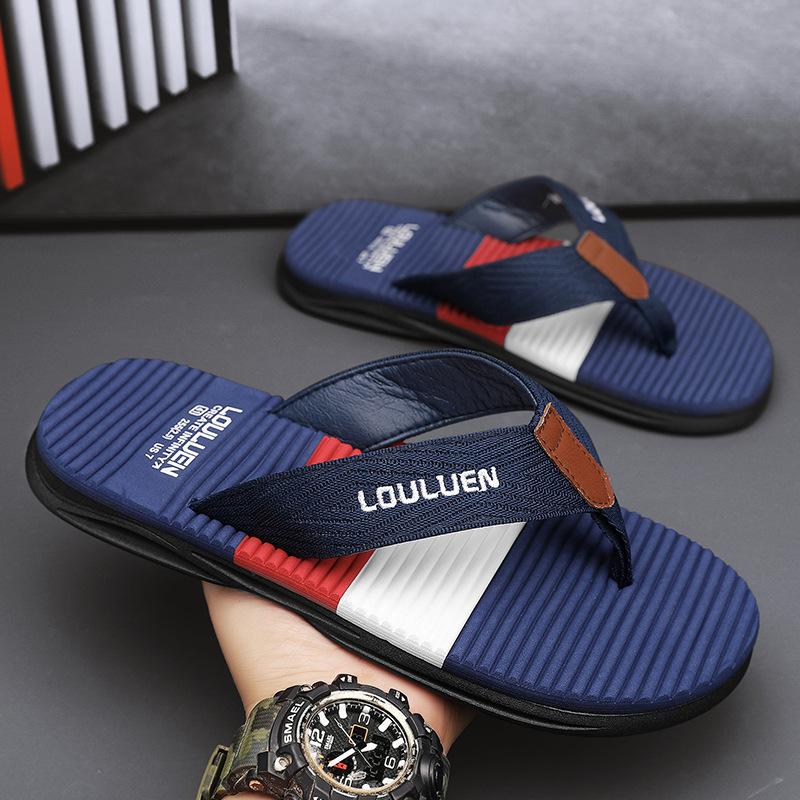 

2025 летние новые шлепанцы мужские тапочки повседневные трендовые нескользящие персонализированные модные комнатные сандалии 43 темно-синий
