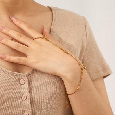 European & American Zircon Finger Bracelet: Luxurious 18K Gold-Plated, Non-Fading Titanium Steel for Women