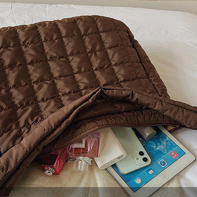 Winter Space Cotton Shoulder Bag Female Large Capacity Dumpling Bag Fashion Padded Crossbody Bag Luxury Lady Down Tote