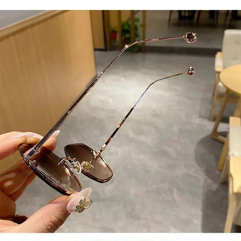 Brand Design Fashion New Polygonal Metal Sunglasses Retro Ladies Glasses Classic Trend Luxury Driving Travel Eyewear