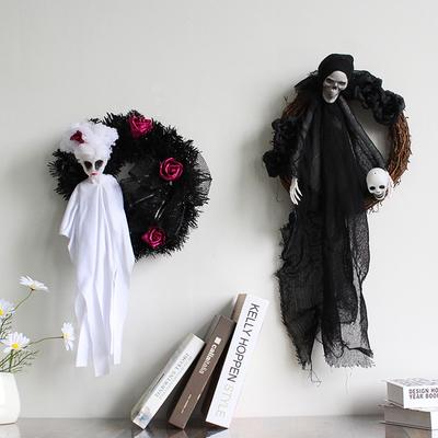 Halloween Černobílý Duch Závěsný na Dveře Svátek Duchů Hororová Párty Věnec Přívěsek Dekorace Strašidelného Domu Rekvizity