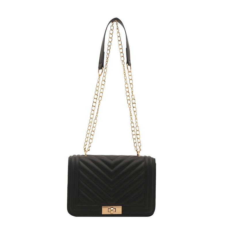

Fashion high-end shoulder bag, rhombus retro indentation V-chain bag, small fragrant style versatile hot mom messenger bag