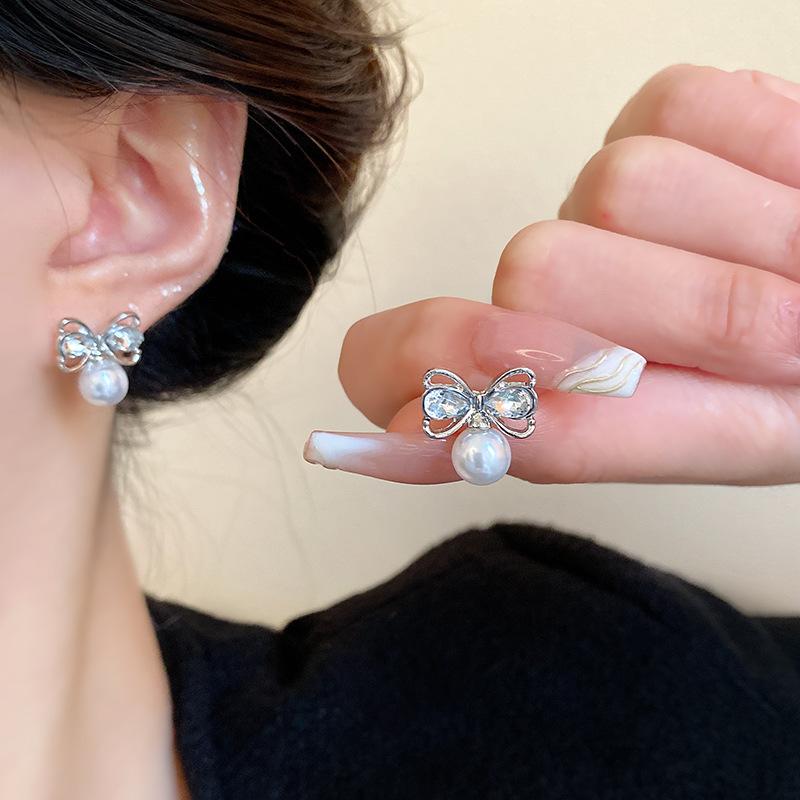 925 silver needle bow pearl stud earrings women's light luxury niche temperament flash diamond earrings ins wind sweet earrings