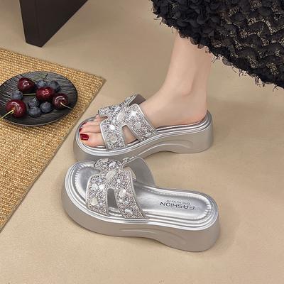 Rhinestone Cool Slippers Women Wear In Summer 2025 New Fairy Wind Thick Bottom with Skirt Seaside Beach One-word Drag