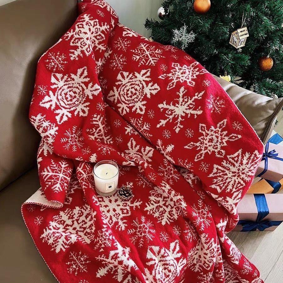 Custom Knitted Jacquard Sofa & Christmas Blanket Gift