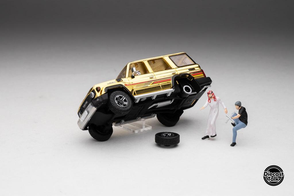 FREESTYLE GCD Scale Toyota Land Cruiser 70 Arab Spec Gold Edition DiecastTalk Custom Finished Model DTGSPC8 1/64