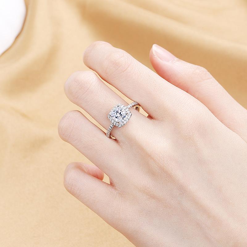 Women's Luxurious Square Diamond Zircon Ring - Fashionable, Multi-Color, Adjustable, Trending Jewelry.