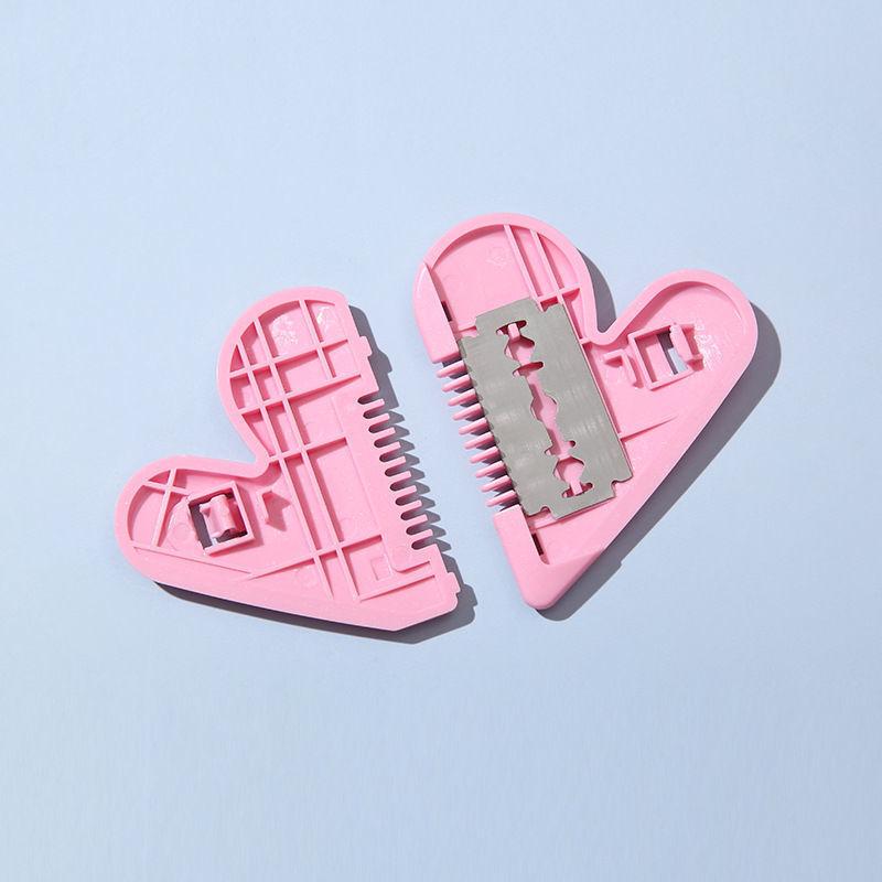 1PCS Cute Heart-shaped Double-sided Bangs Trimmer Safe Hairdressing Haircut Comb Double-sided Hair Cutting Hair Trimmer