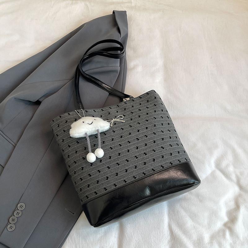 Elegant Summer Fashion Women's Tote Bag Soft Comfortable Casual Handbag