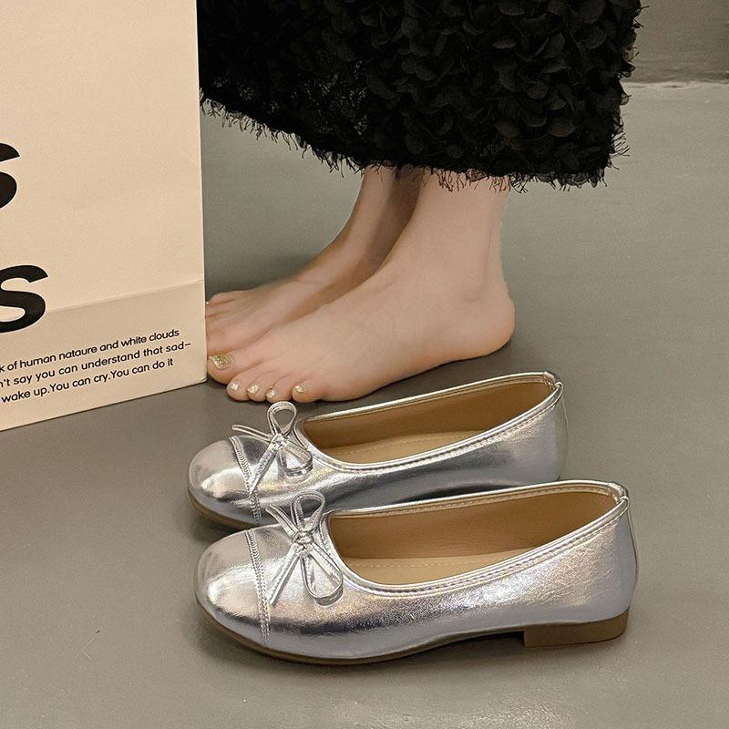 

Вечерние туфли на плоской подошве Temperament, французские маленькие красные одинарные туфли, женская обувь 2025 года, весенне-осенние балетки серебристого цвета на мягкой подошве 40 серебряный