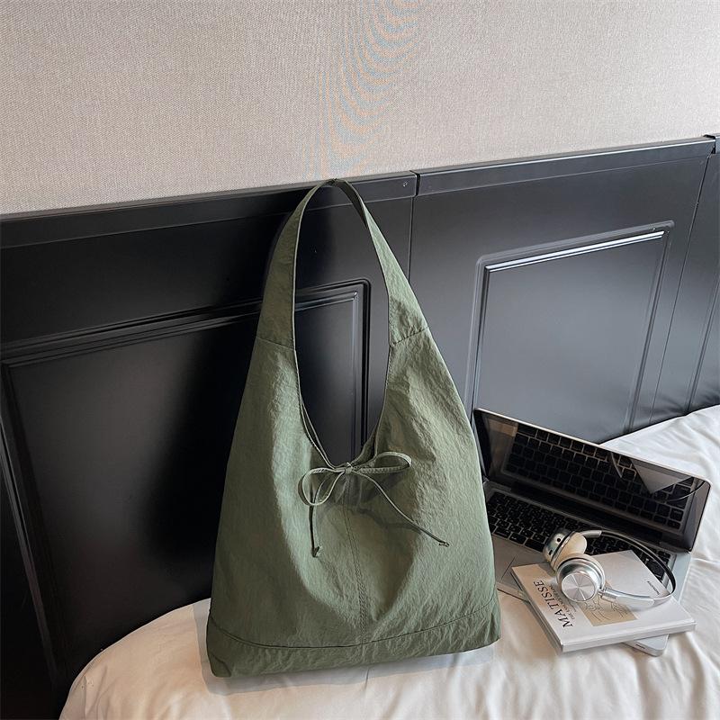 Crossbody Japanese and Korean lazy wind washed canvas bag large capacity crossbody bag literary and artistic youth solid color men's and women's comm