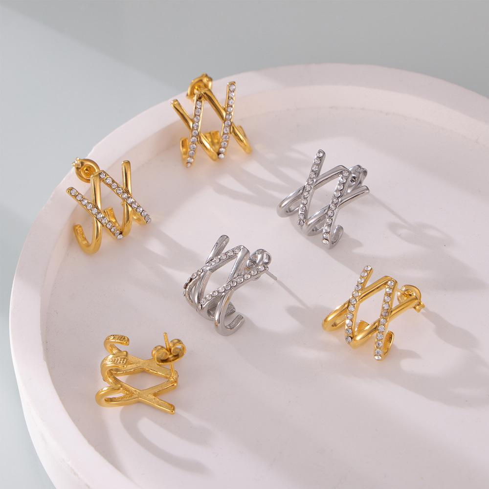 Vintage Cross-set Diamond Stud Earrings Niche Unique Design X Letter Temperament Titanium Steel Earrings Spot